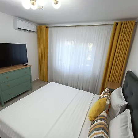 Robert Faleza Nord Apartament Konstanca